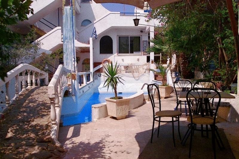 Myrmidon Hotel Agia Marina  외부 사진