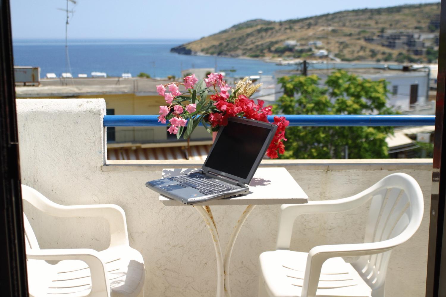 Myrmidon Hotel Agia Marina  외부 사진