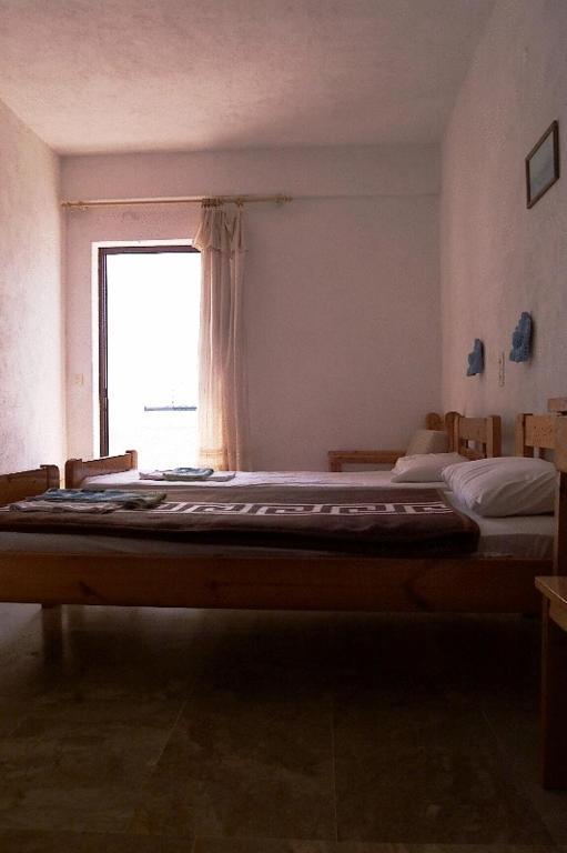 Myrmidon Hotel Agia Marina  객실 사진