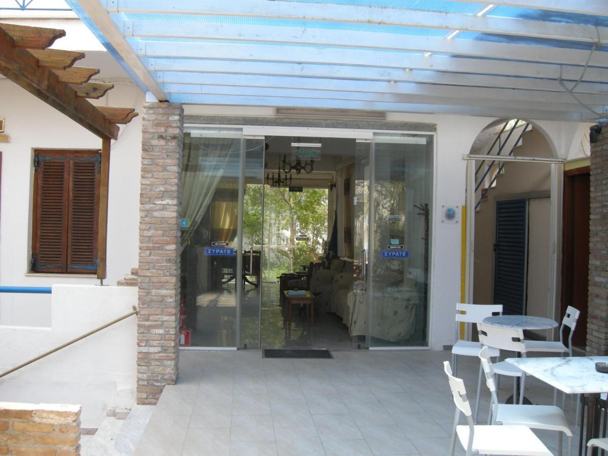 Myrmidon Hotel Agia Marina  외부 사진